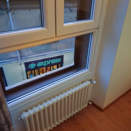 Ferienwohnung Fast Wifi E Netflix -- Centro Di Rho Vicino Stazione Exterior foto